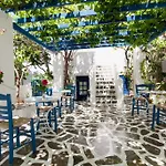 Angeliki's 3* Párosz