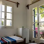 Angeliki's 3* Párosz