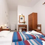 Angeliki's 3* Πάρος