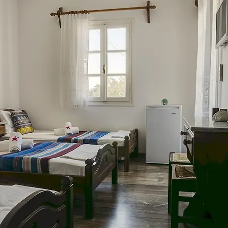 Angeliki's Pensión Páros